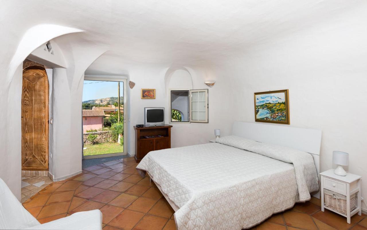 Emme B&B Arzachena Buitenkant foto